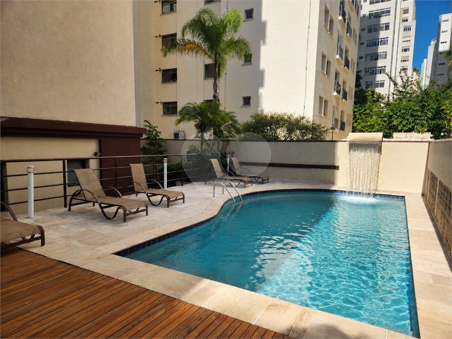 Apartamento à venda com 4 quartos, sendo 3 suítes, em Santa Cecília, São Paulo, SP