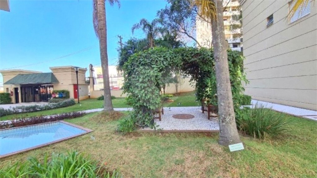 Apartamento à venda com 3 quartos, sendo 1 suíte,  em Vila Paulista, São Paulo, SP