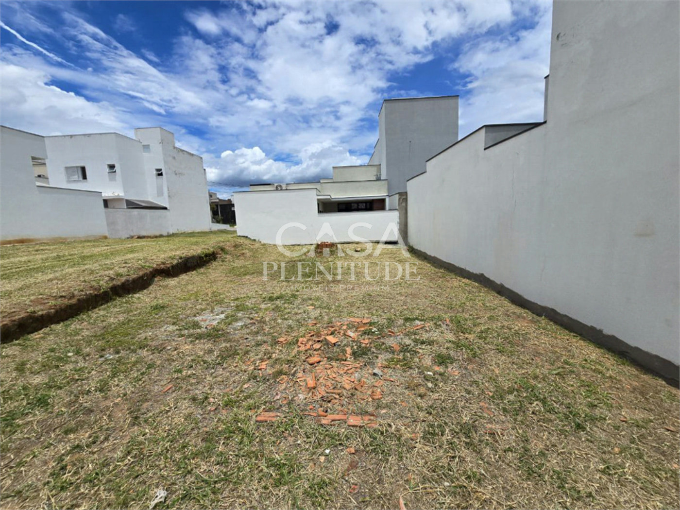 Terreno em condomínio à venda em Cajuru do Sul, Sorocaba, SP