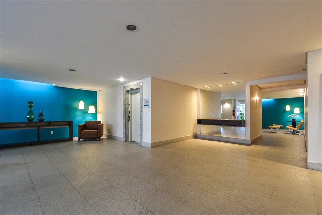 Apartamento à venda com 2 quartos, sendo 1 suíte, em Vila Gertrudes, São Paulo, SP