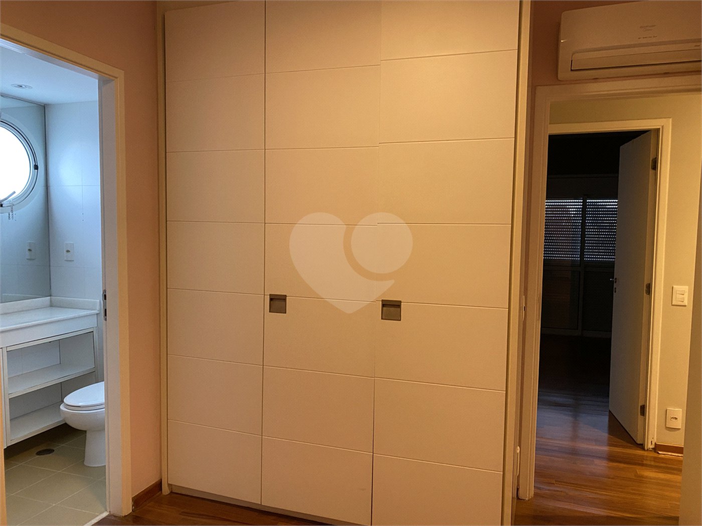 Apartamento à venda com 3 suítes em Vila Andrade, São Paulo, SP