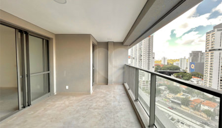 Apartamento à venda com 3 suítes em Brooklin, São Paulo, SP