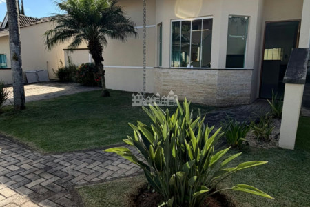 Casa à venda com 3 quartos, sendo 1 suíte, no condomínio Bella Vita, Atibaia - SP
