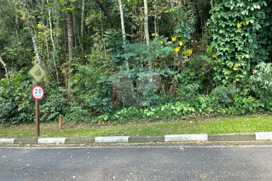 Terreno à venda no condomínio Cantareira, Mairiporã - SP