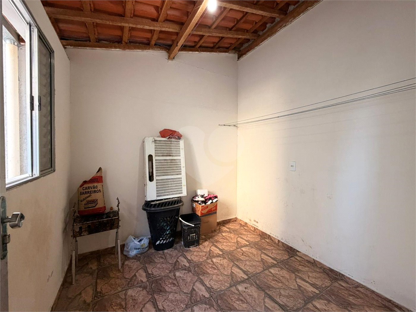 Casa à venda com 2 quartos em Parque São Bento, Sorocaba, SP