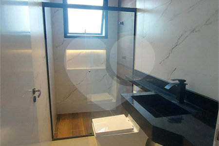 Casa à venda com 3 suítes no condomínio Villagio DI Capri, Votorantim - SP