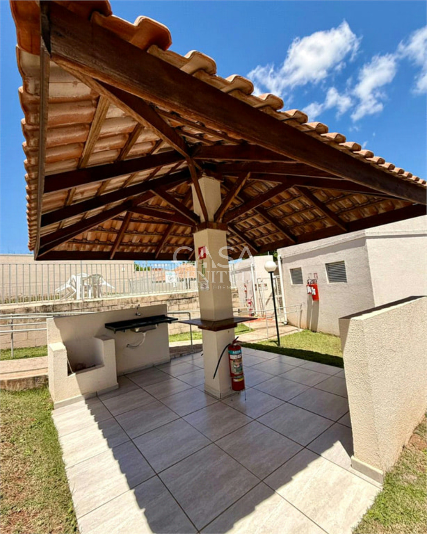 Apartamento à venda com 2 quartos em Vila Santa Isabel, Salto de Pirapora, SP