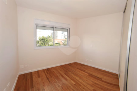 Apartamento à venda com 3 suítes em Vila Romana, São Paulo, SP