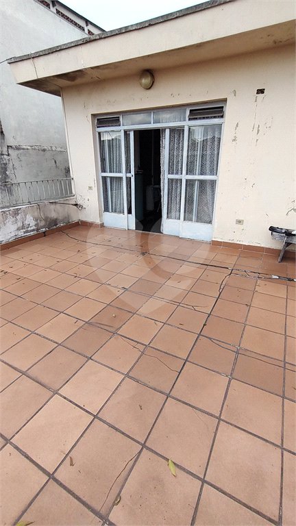 Sobrado à venda com 4 quartos em Parque São Domingos, São Paulo, SP