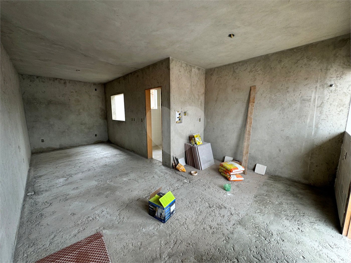 Kitnet à venda com 1 suíte em Jardim Gutierres, Sorocaba, SP