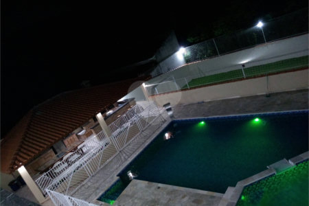 Chácara à venda com 4 suítes em Pirucaia, Mairiporã, SP
