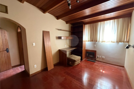 Apartamento à venda com 4 quartos, sendo 2 suítes, no Centro, Araraquara, SP