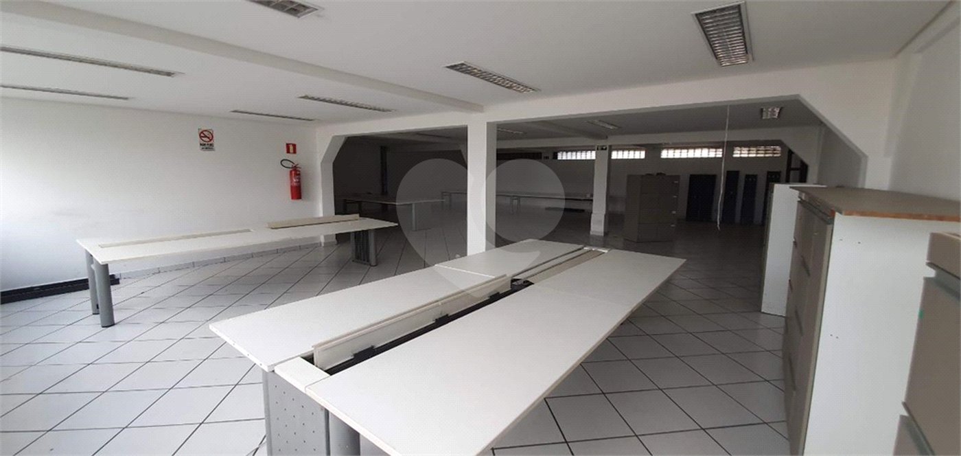 Prédio à venda ou para alugar em Vila Palmares, Santo André, SP