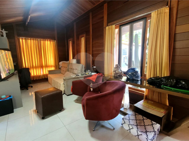 Casa à venda com 2 quartos, sendo 1 suíte,  no condomínio Sausalito, Mairiporã - SP