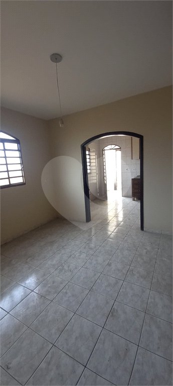 Casa à venda com 3 quartos, sendo 1 suíte, em Bosque dos Eucaliptos, São José dos Campos, SP