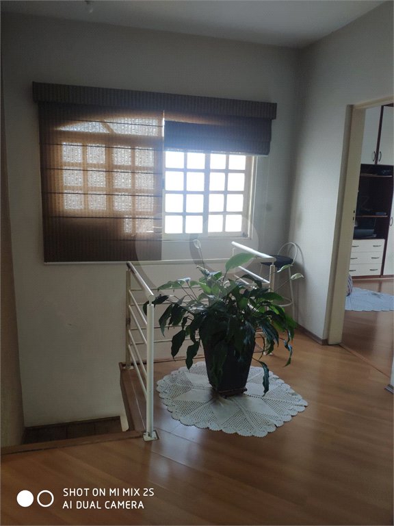 Sobrado à venda com 4 quartos, sendo 1 suíte, em Chácara Jafet, Mogi das Cruzes, SP