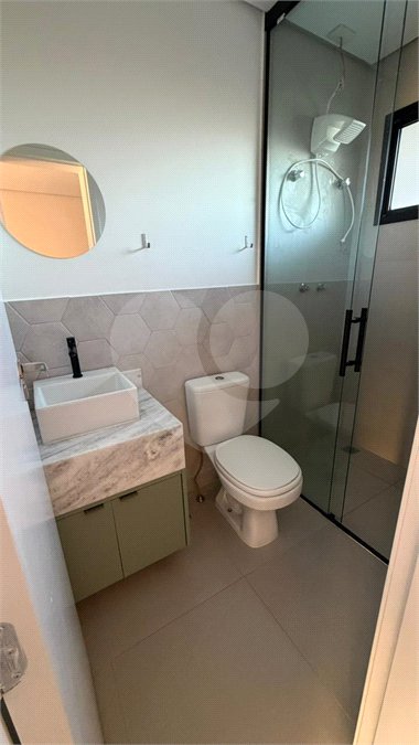 Casa à venda com 2 suítes no condomínio Gran Loft, Cotia - SP
