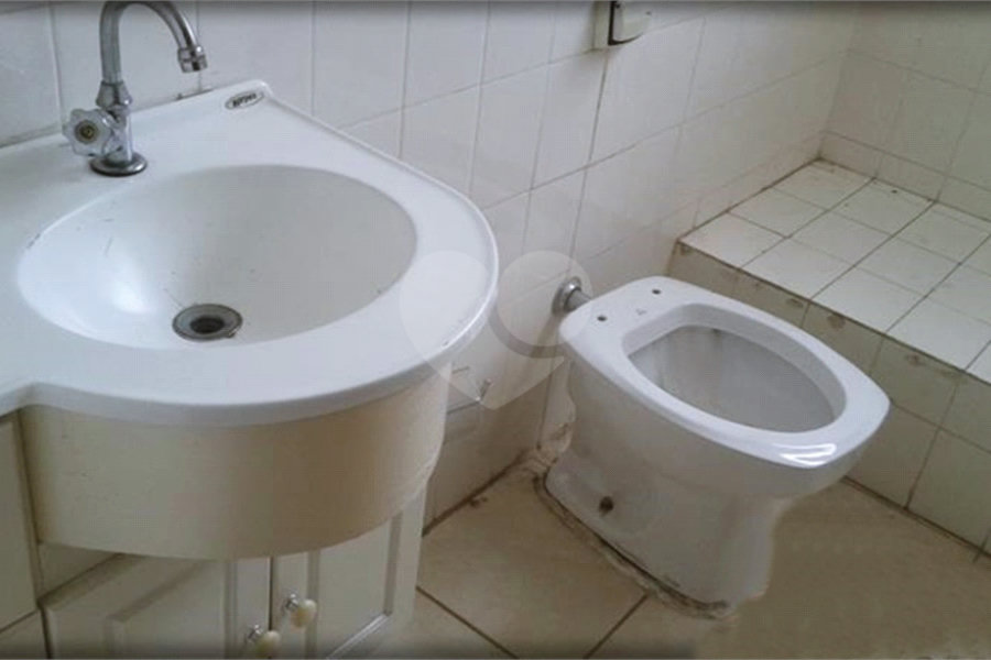 Casa à venda com 2 suítes no condomínio Conselheiro Moreira de Barros, São Paulo - SP