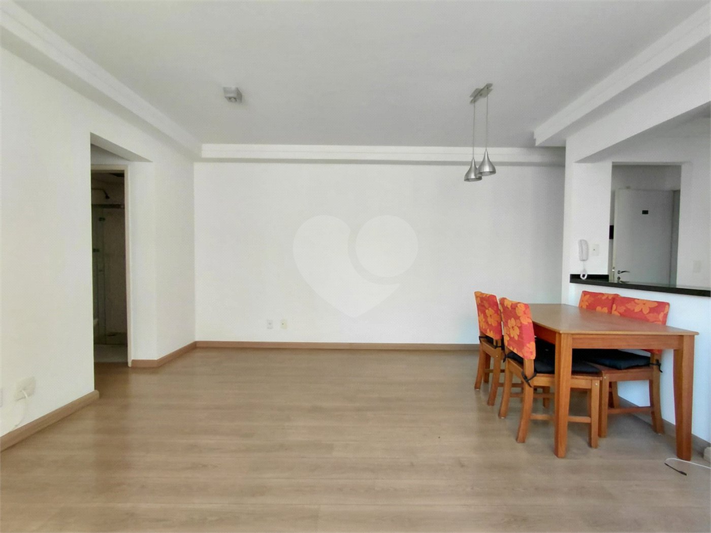 Apartamento à venda com 2 quartos, sendo 1 suíte, em Vila Anglo Brasileira, São Paulo, SP