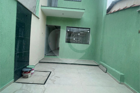 Casa à venda com 3 quartos, sendo 1 suíte, em Campo Grande, Rio de Janeiro, RJ