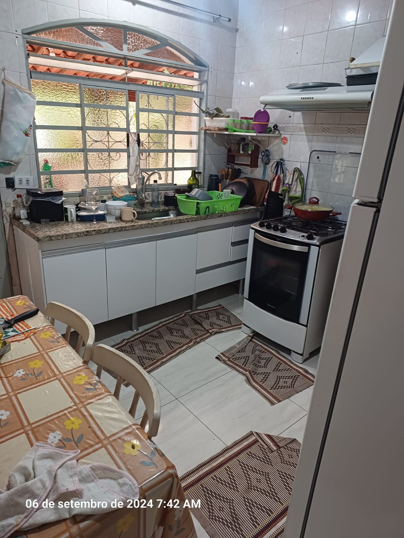Casa à venda com 3 quartos, sendo 1 suíte, no condomínio Cafezal VI, Itupeva - SP