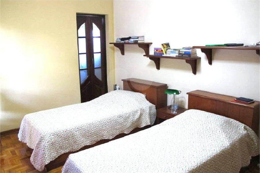 Sobrado à venda com 3 quartos, sendo 1 suíte, em Tremembé, São Paulo, SP
