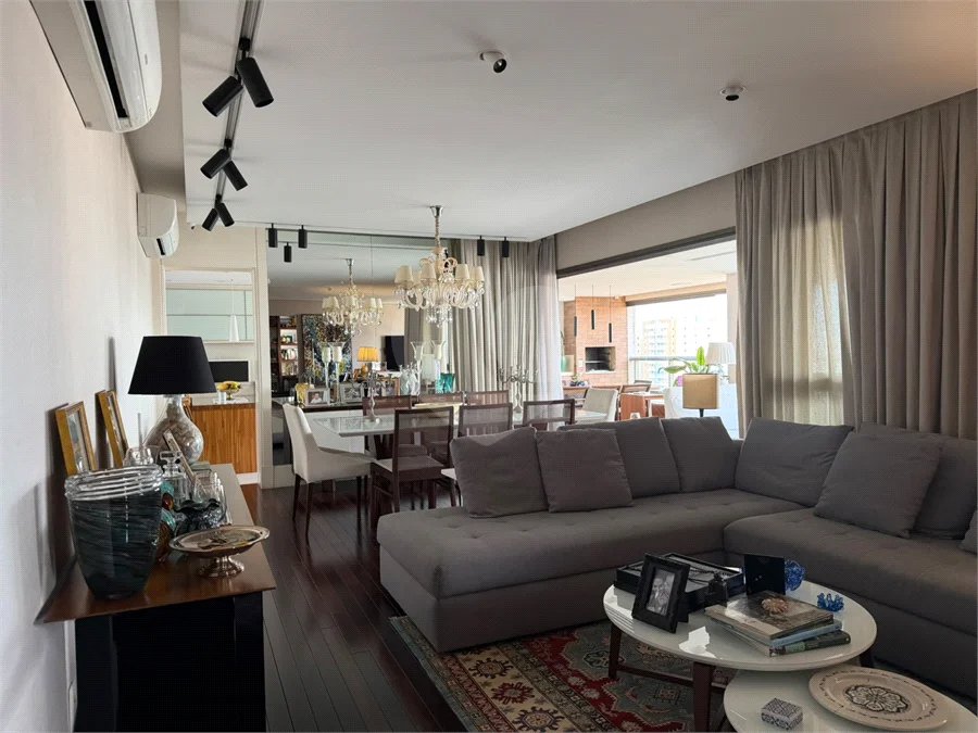 Apartamento à venda com 4 suítes em Santana, São Paulo, SP