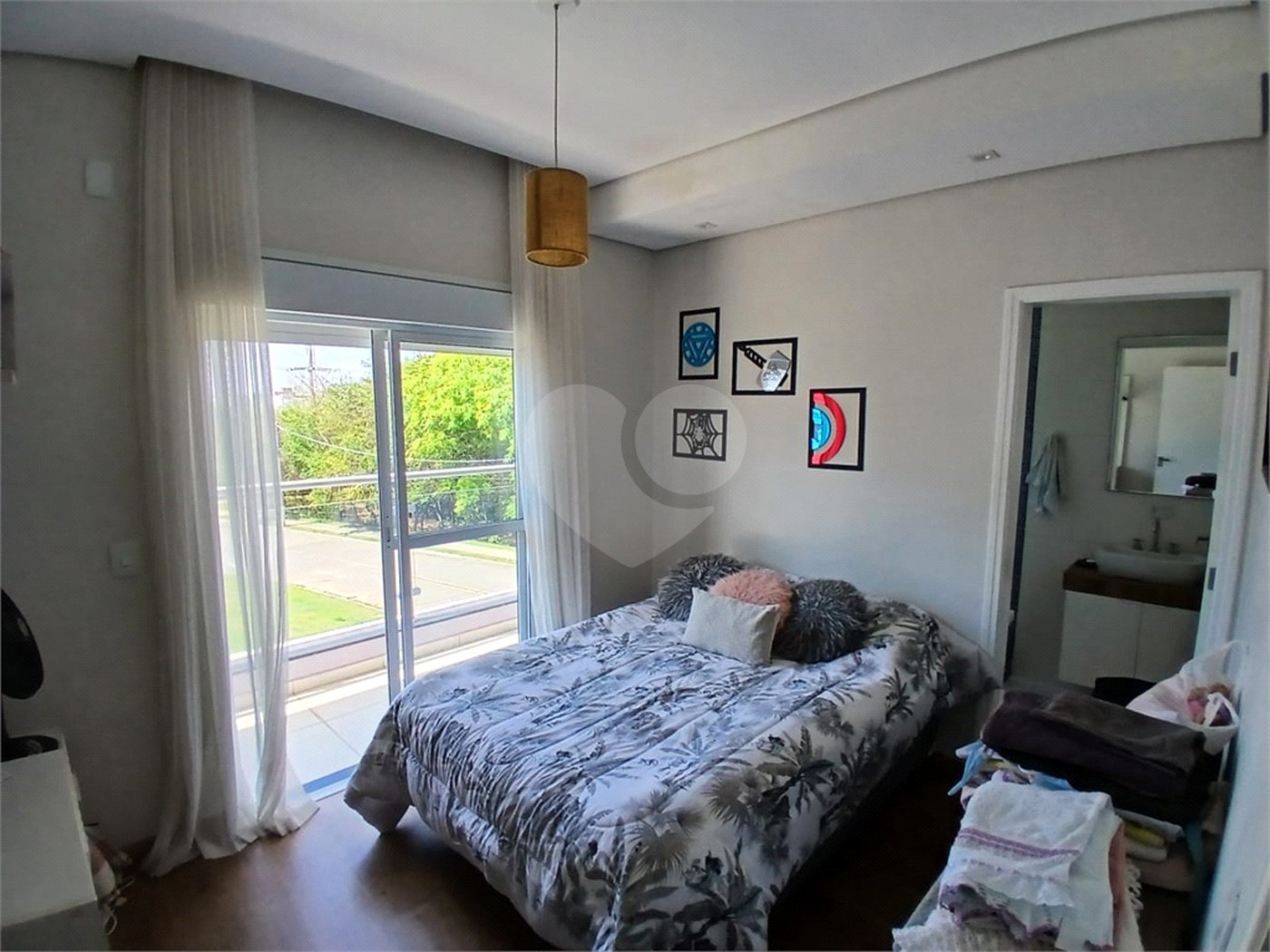 Casa à venda com 3 suítes no condomínio Golden Park Residence, Sorocaba - SP