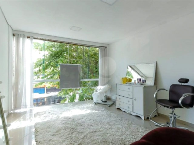 Casa à venda ou para alugar com 4 quartos, sendo 3 suítes,  em Vila Maria, São Paulo, SP