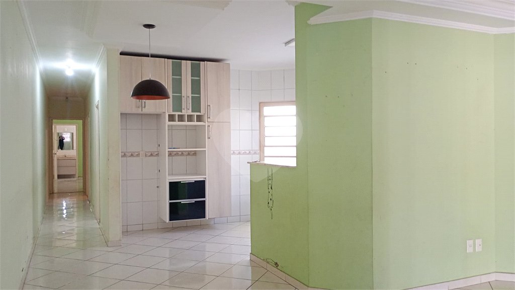 Casa Térrea à venda com 3 quartos, sendo 1 suíte, em Vila Nova, Salto, SP