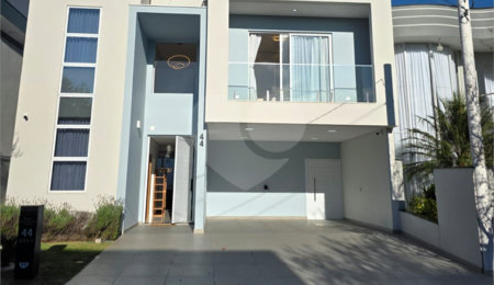 Casa à venda com 6 quartos, sendo 3 suítes,  no condomínio Ibiti Royal Park, Sorocaba - SP