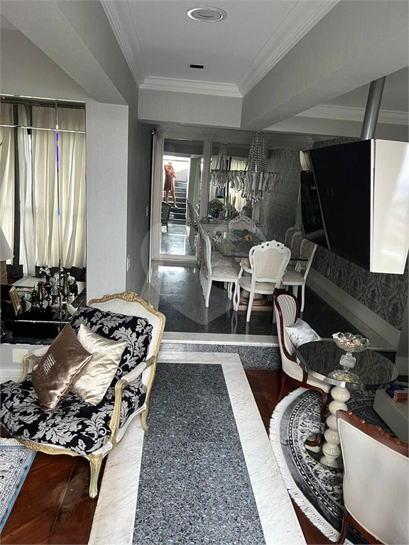 Cobertura à venda com 4 quartos, sendo 3 suítes, em Santana, São Paulo, SP