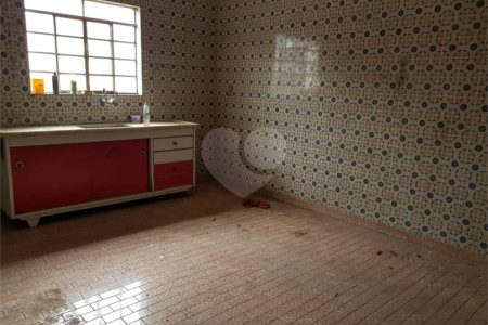 Casa à venda com 3 quartos em Jardim Helena, Ferraz de Vasconcelos, SP