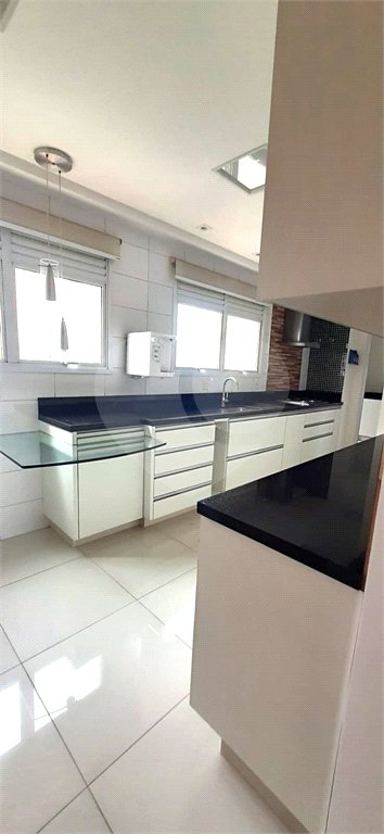 Apartamento Alto Padrão de 176m² na Aclimação — São Paulo/SP