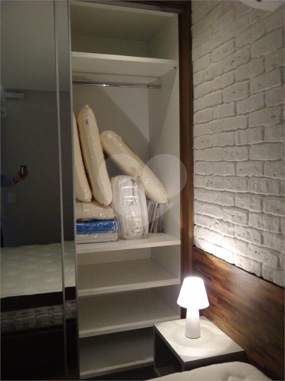Apartamento 42 m2 Com 1 Dorm 1 Suite 1 Vaga na Bela Vista Venda