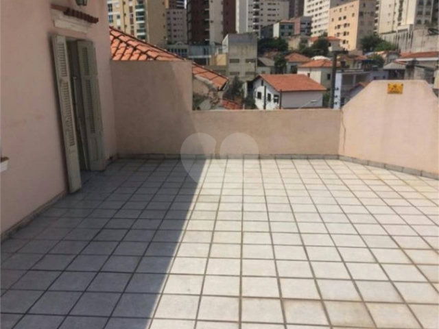 Sobrado à venda com 4 quartos, sendo 3 suítes,  em Santana, São Paulo, SP