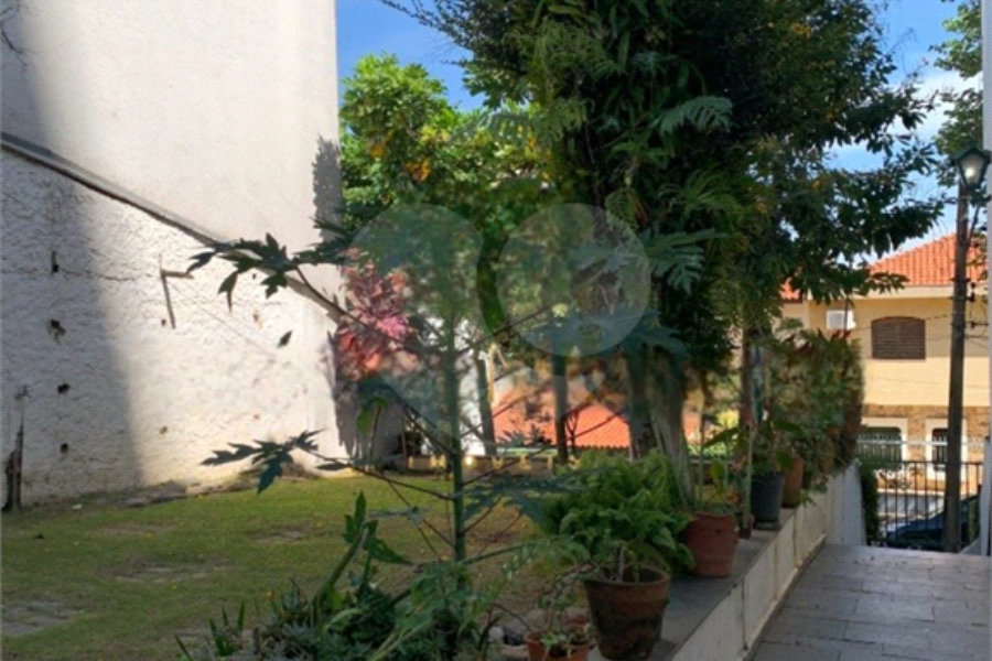 Casa à venda com 4 quartos, sendo 2 suítes, em Mandaqui, São Paulo, SP