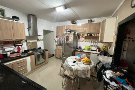 Casa à venda com 3 quartos, sendo 1 suíte, em Jardim Dourado, Guarulhos, SP