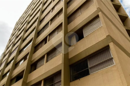 Apartamento à venda com 3 quartos, sendo 1 suíte,  em Higienópolis, São Paulo, SP