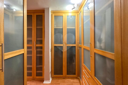 Casa à venda com 3 quartos, sendo 1 suíte,  no condomínio Barão do Triunfo, São Paulo - SP