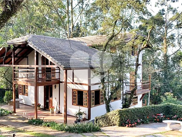 Casa à venda com 7 suítes em Serra da Cantareira, Mairiporã, SP