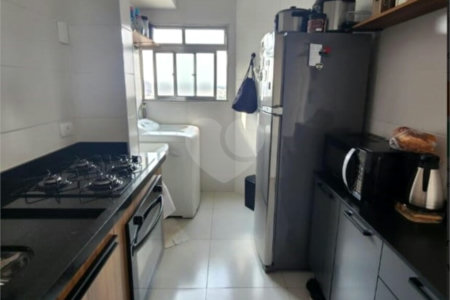 Apartamento à venda com 2 quartos em Vila Erna, São Paulo, SP
