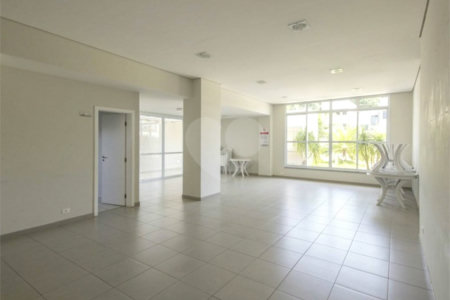 Apartamento à venda com 3 quartos, sendo 1 suíte, em Chácara Santo Antônio (zona Leste), São Paulo, SP