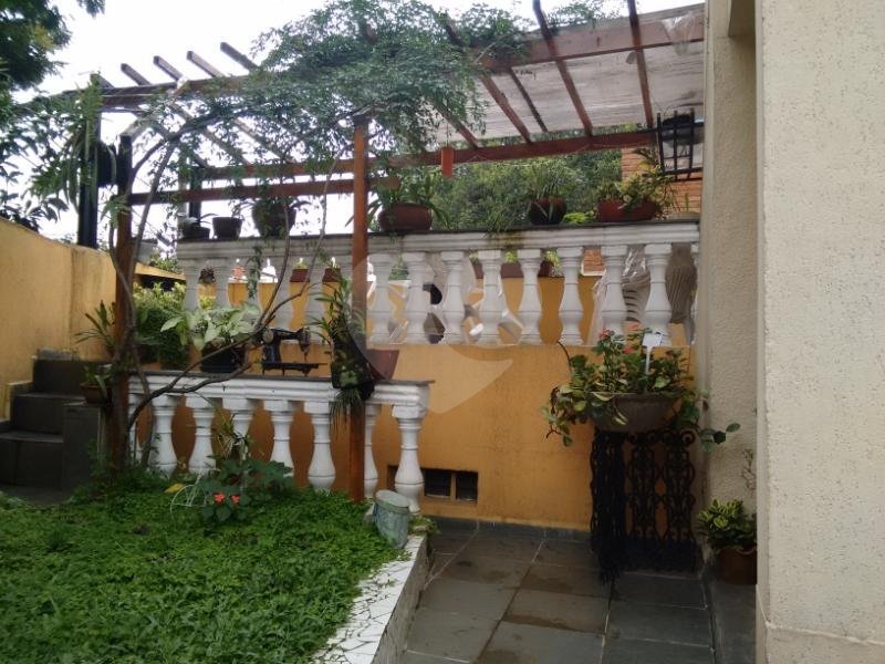 Sobrado à venda com 3 quartos, sendo 1 suíte, em Lapa, São Paulo, SP