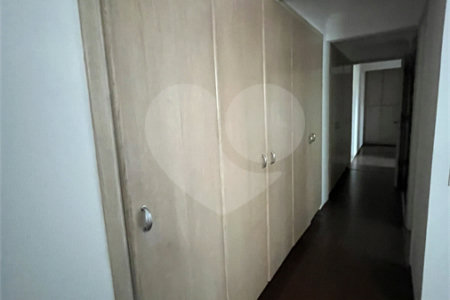 Apartamento à venda com 3 quartos, sendo 1 suíte,  em Bela Aliança, São Paulo, SP