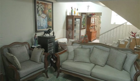 Casa à venda com 3 quartos, sendo 2 suítes,  em Vila Flávio, Mogi das Cruzes, SP