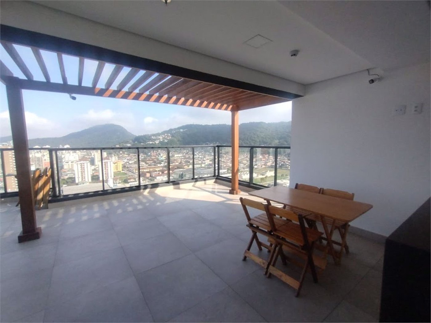 Apartamento Residencial à venda, Enseada, Guarujá - AP1129.