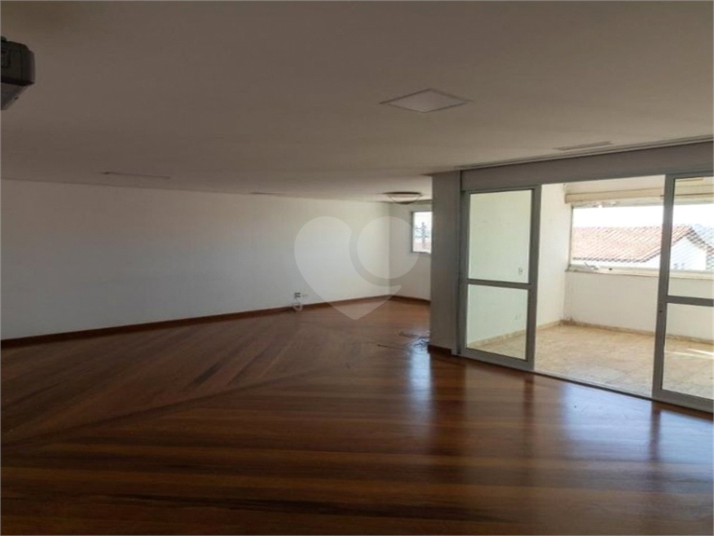 Apartamento à venda com 4 suítes em Jardim Leonor, São Paulo, SP