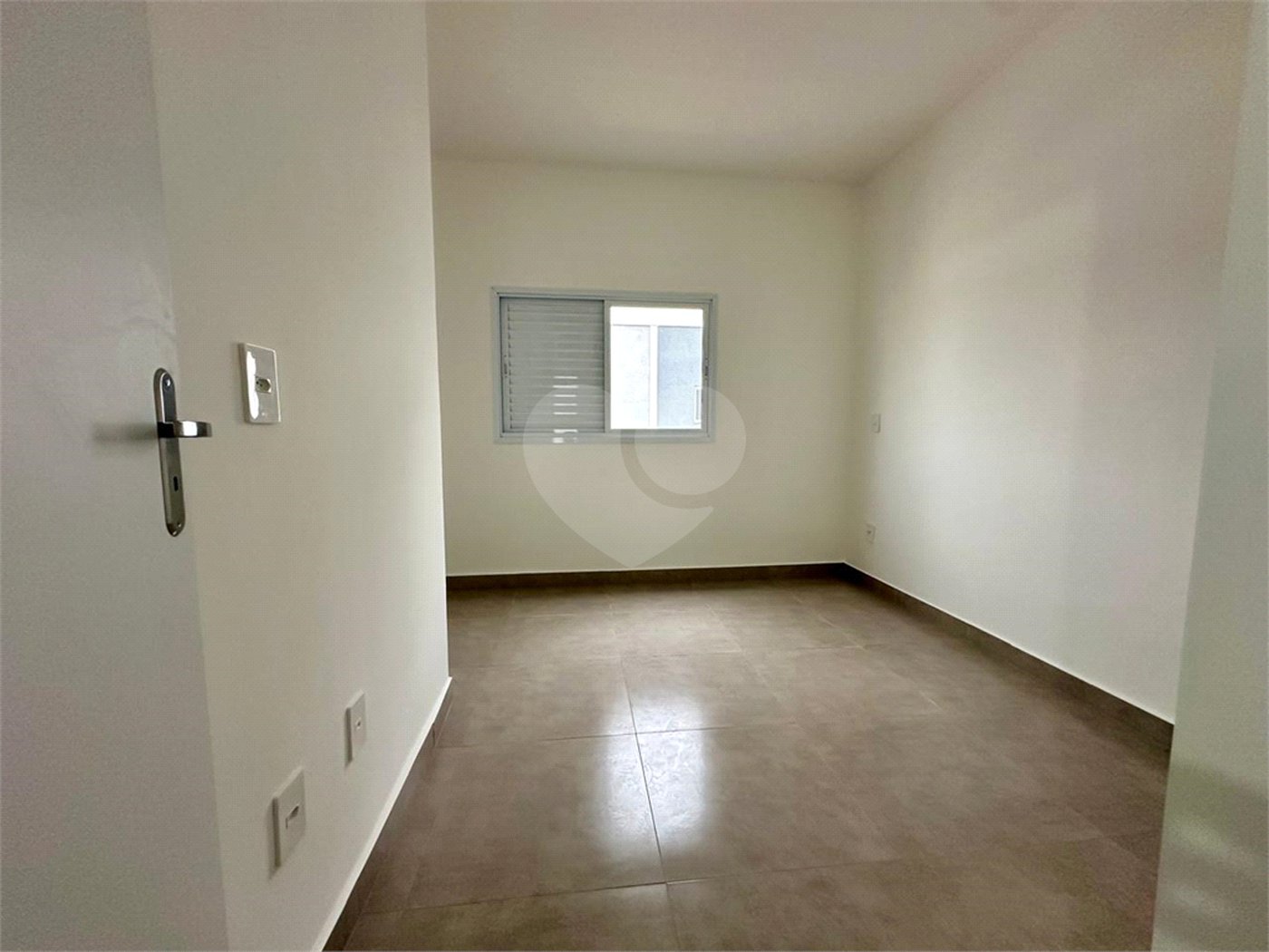 Casa à venda com 2 quartos no condomínio Residencial Vila Nova, Sorocaba - SP