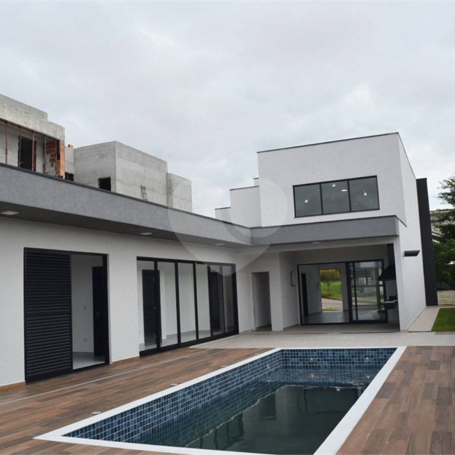 Casa à venda com 4 quartos, sendo 3 suítes, em Condomínio Residencial Reserva Ecológica Atibaia, Atibaia, SP